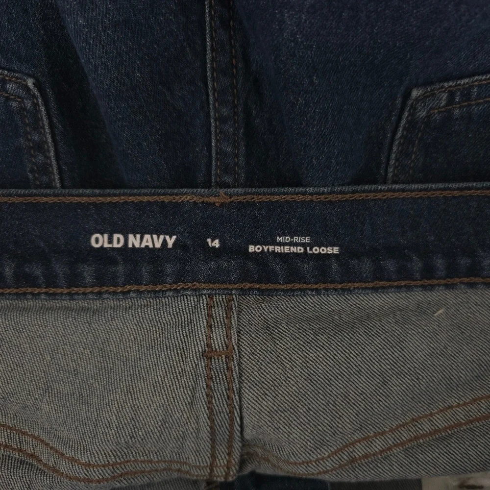 Old Navy Boyfriend Loose Mid Rise Distressed Medium Dark Wash Jeans Womens‎ 14
